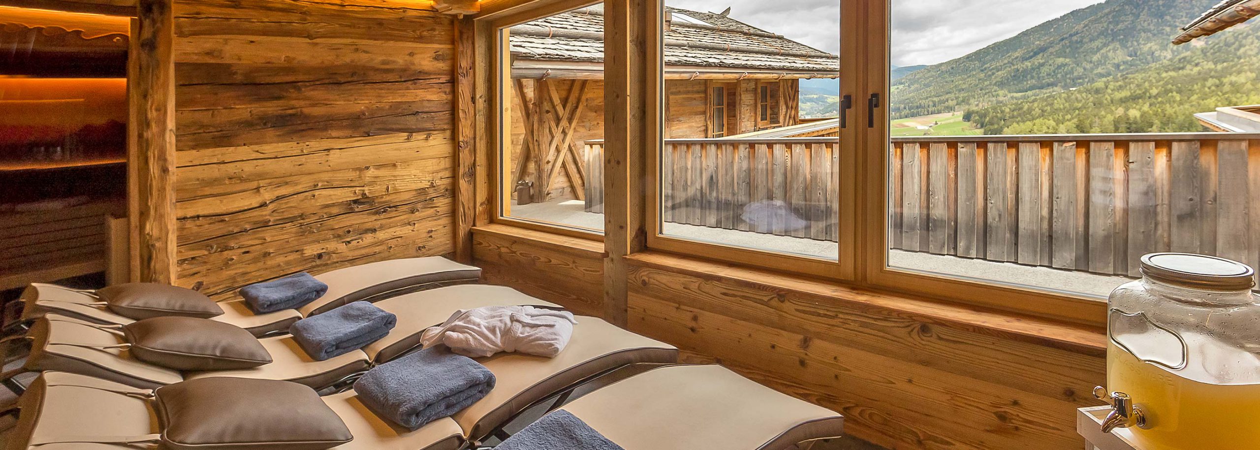 pano-chalet-wellness-kronplatz-benessere-plan-de-corones